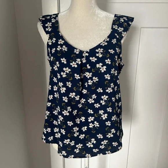 Monteau Floral Print Top - Picture 1 of 7